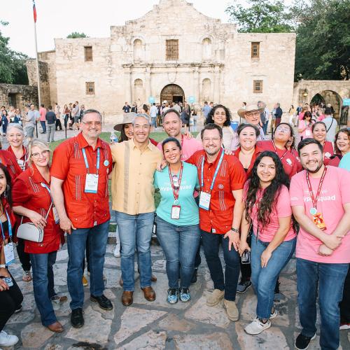 IPWD23 DH Finale Visit San Antonio Group